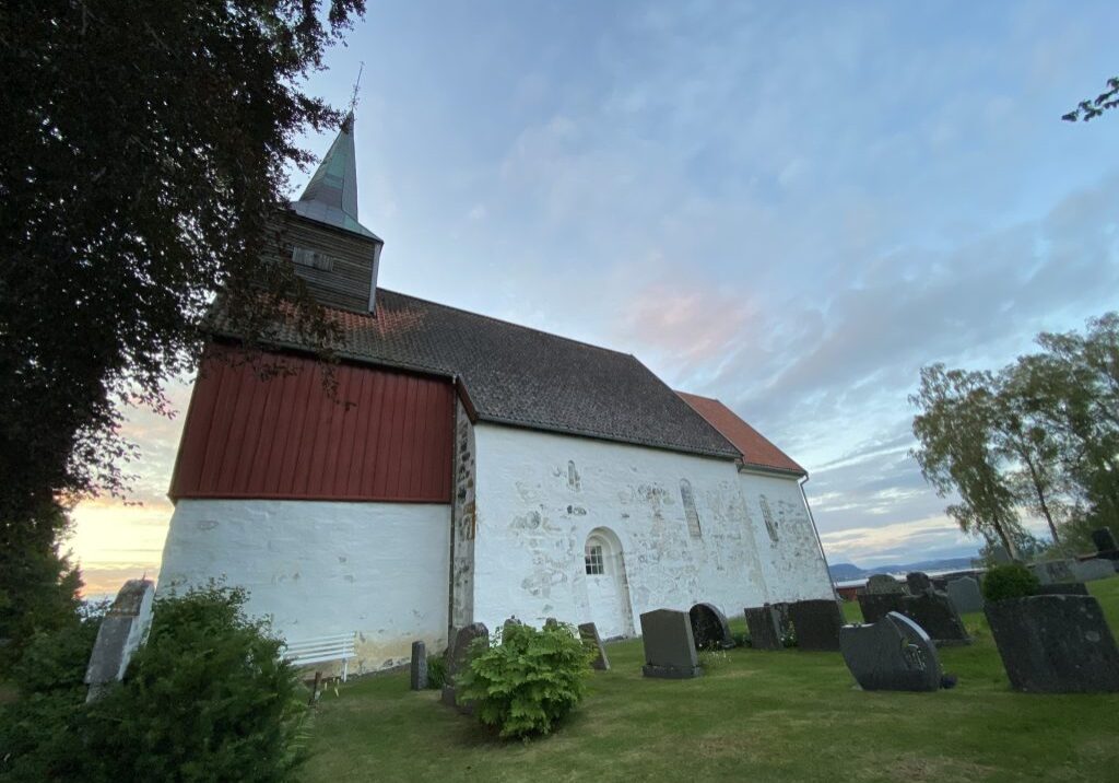 hustad-kirkefoto-anita-berre-28_51942083554_o